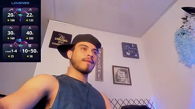 Snapshot of Bastian_MCcormick chatting on May 15, 2026, 12:41 am Bastian MCcormick online show from May 15, 2026, 12:41 am