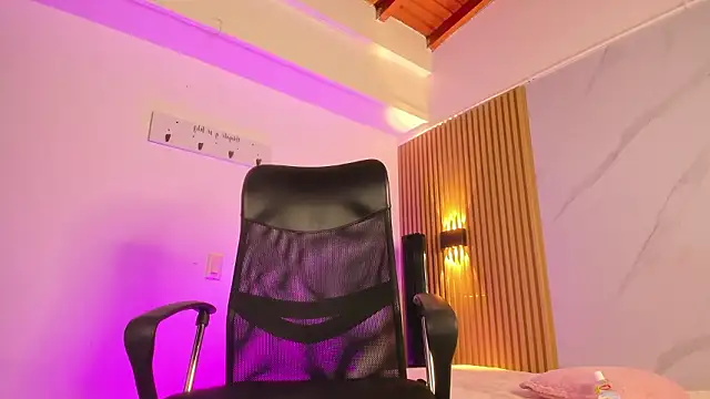 Snapshot of IM_DAREN chatting on March 19, 2026, 3:17 am IM DAREN online show from March 19, 2026, 3:17 am