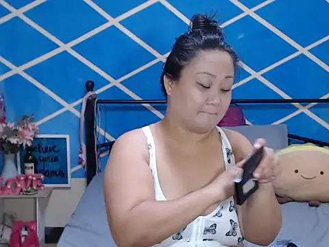 jengrey online show from September 9, 2025, 4:38 pm