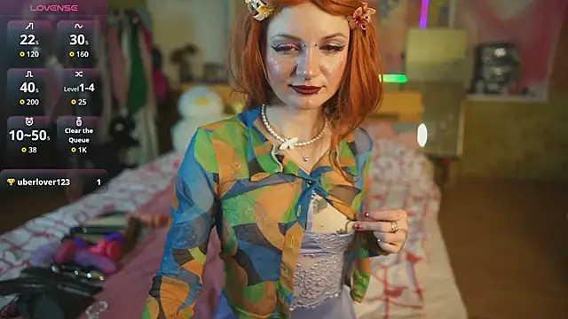 Dia Angel online show from April 7, 2026, 6:21 pm