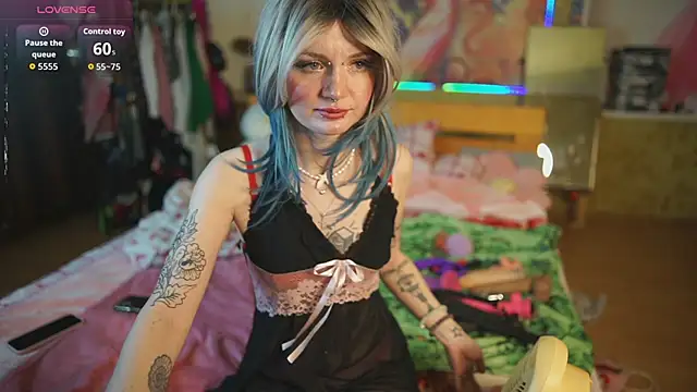 Dia Angel online show from April 11, 2026, 7:28 pm