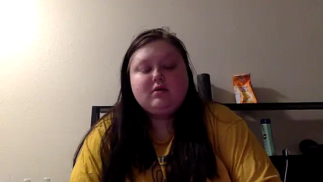 JJbaby1 online show from May 4, 2026, 11:57 am