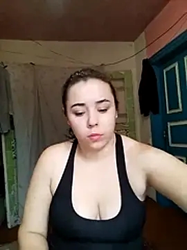 CutieMarine online show from November 7, 2025, 10:53 am