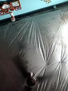 Snapshot of Hotty-rosni chatting on October 28, 2025, 11:14 pm Hotty-rosni online show from October 28, 2025, 11:14 pm