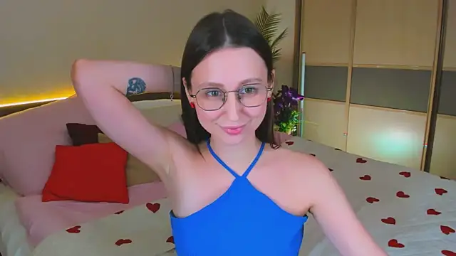 YourLovellyStory online show from March 10, 2026, 1:59 pm