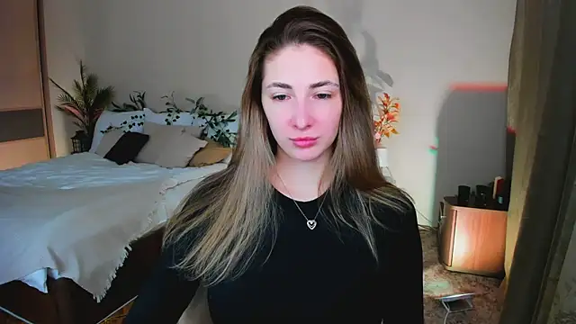 SensitiveSooul online show from November 17, 2025, 7:29 pm