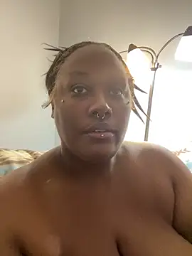 Cocomamii1 online show from January 16, 2026, 2:04 am