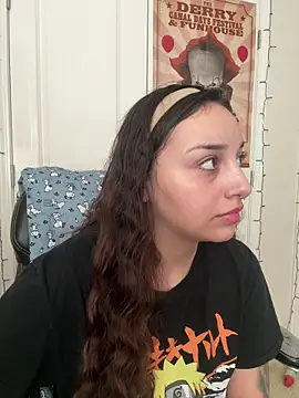 CharmingMaddie online show from February 12, 2026, 5:34 pm