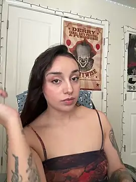 Snapshot of CharmingMaddie chatting on March 20, 2026, 7:48 pm CharmingMaddie online show from March 20, 2026, 7:48 pm