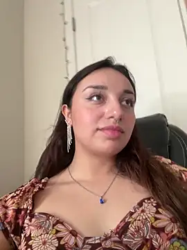 CharmingMaddie online show from January 17, 2026, 4:43 pm