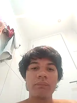 Snapshot of Richardwhite69 chatting on September 27, 2025, 3:23 am Richardwhite69 online show from September 27, 2025, 3:23 am