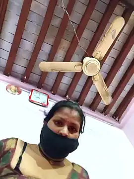 Snapshot of Love-pari077 chatting on January 7, 2026, 3:17 pm Love-pari077 online show from January 7, 2026, 3:17 pm