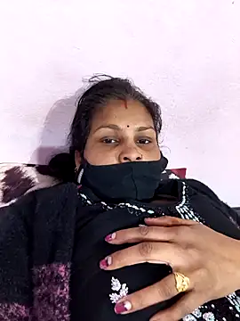 Snapshot of Love-pari077 chatting on December 20, 2025, 8:17 am Love-pari077 online show from December 20, 2025, 8:17 am