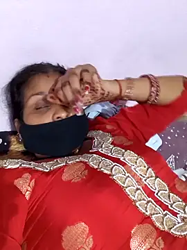 Love-pari077 online show from October 24, 2025, 4:28 pm