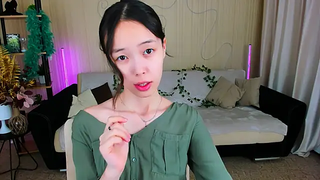 SoulHarmoonyy online show from November 26, 2025, 1:11 pm