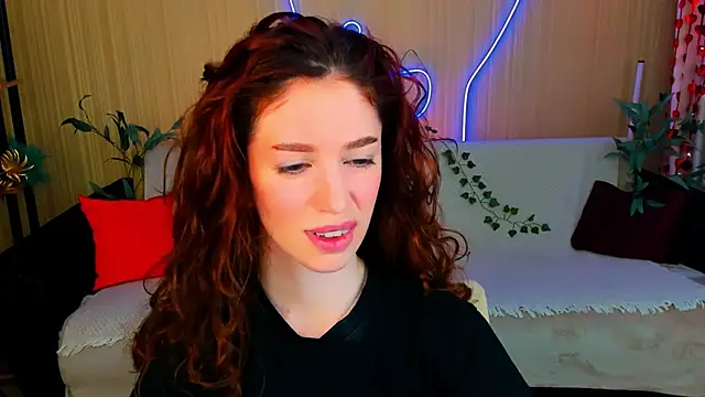 ChristinaConteeree online show from March 27, 2026, 7:37 pm