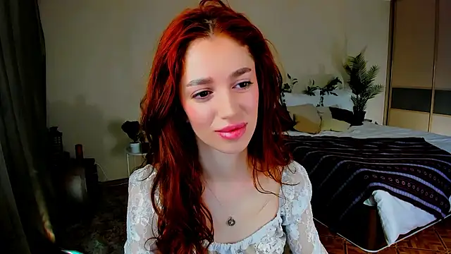 Snapshot of ChristinaConteeree chatting on January 18, 2026, 4:27 am ChristinaConteeree online show from January 18, 2026, 4:27 am