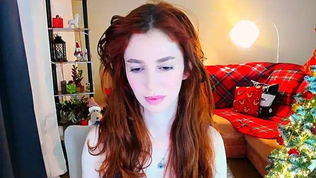 Snapshot of ChristinaConteeree chatting on December 18, 2025, 4:44 pm ChristinaConteeree online show from December 18, 2025, 4:44 pm