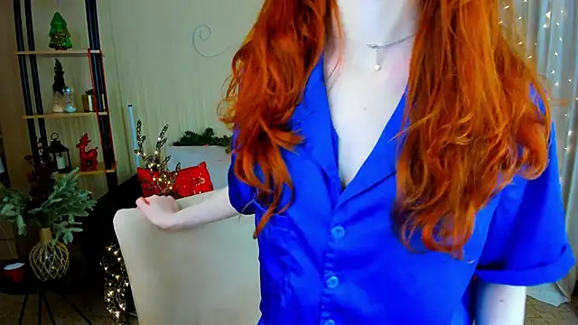 Snapshot of ChristinaConteeree chatting on December 19, 2025, 1:24 pm ChristinaConteeree online show from December 19, 2025, 1:24 pm