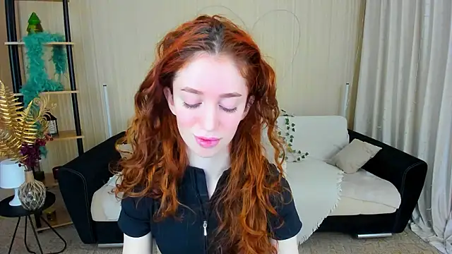 Snapshot of ChristinaConteeree chatting on February 7, 2026, 4:15 pm ChristinaConteeree online show from February 7, 2026, 4:15 pm