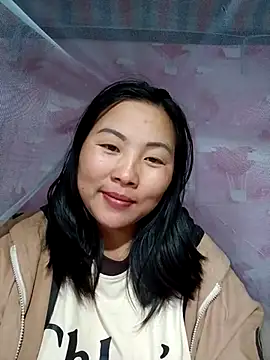 Love-Ly99 online show from November 28, 2025, 6:02 am