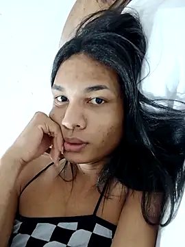 Barbie2005 online show from April 16, 2026, 3:29 am