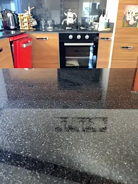 darkdecide online show from October 31, 2025, 6:32 am