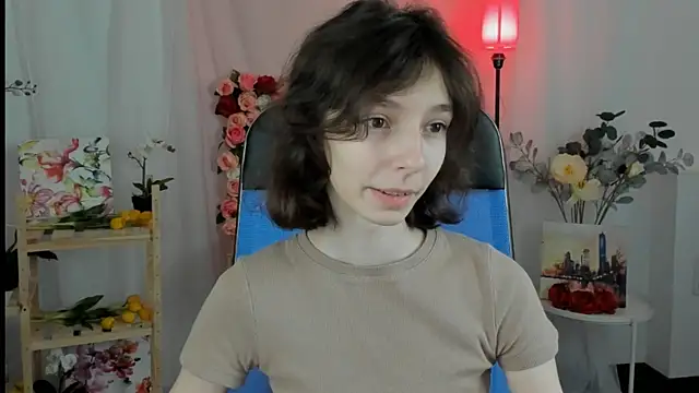 EmmanuellBrown online show from November 26, 2025, 10:04 am