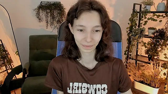 EmmanuellBrown online show from April 12, 2026, 1:20 am