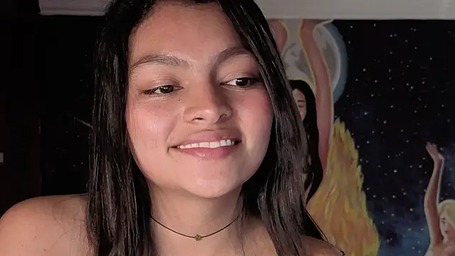 Candela    online show from September 13, 2025, 6:41 pm