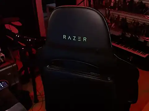 Snapshot of dorrey21 chatting on November 11, 2025, 2:06 am dorrey21 online show from November 11, 2025, 2:06 am