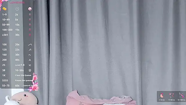 AngelAnty online show from October 27, 2025, 3:24 pm