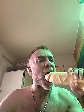 Snapshot of GabyCollado5 chatting on December 18, 2025, 9:58 am GabyCollado5 online show from December 18, 2025, 9:58 am