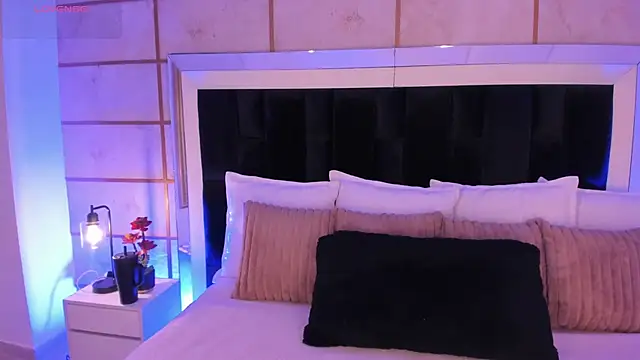 Snapshot of GretaVelvet chatting on February 9, 2026, 7:34 pm GretaVelvet online show from February 9, 2026, 7:34 pm