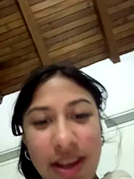 lynn9000 online show from November 27, 2025, 4:13 am