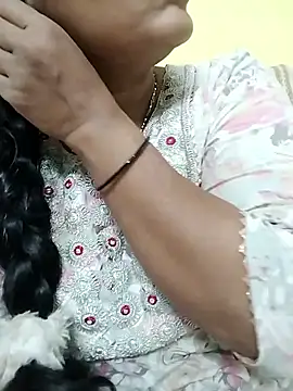 Snapshot of Monika_Telugu_Girl chatting on November 29, 2025, 8:58 am Monika Telugu Girl online show from November 29, 2025, 8:58 am