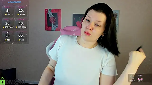 Michele Greenn online show from October 4, 2025, 1:07 am