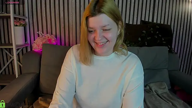 Michele Greenn online show from April 13, 2026, 1:09 am