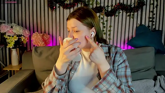 Michele Greenn online show from January 12, 2026, 1:12 am