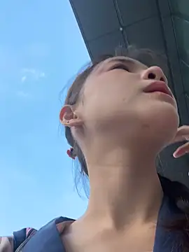 Snapshot of Adora188 chatting on October 2, 2025, 8:18 am Adora188 online show from October 2, 2025, 8:18 am