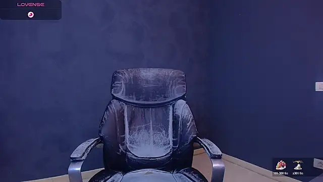 EnzoRace online show from December 5, 2025, 6:01 am