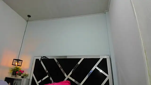 Snapshot of iisabella_noa chatting on January 19, 2026, 12:53 pm iisabella noa online show from January 19, 2026, 12:53 pm