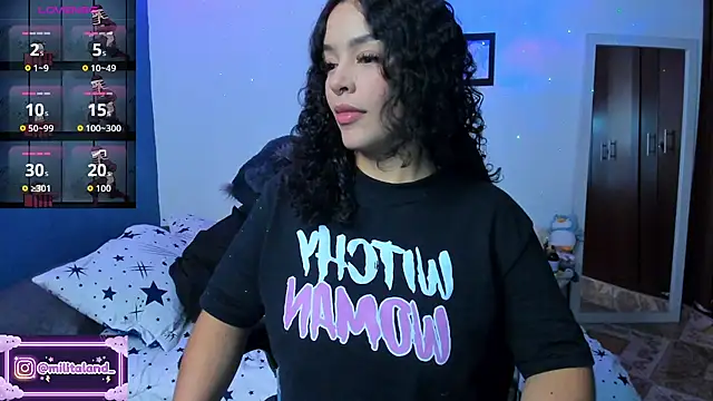 Snapshot of milita_houston chatting on September 26, 2025, 1:01 am milita houston online show from September 26, 2025, 1:01 am