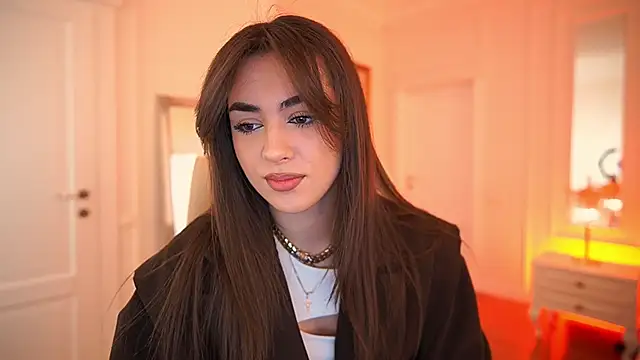 EricaSin online show from April 15, 2026, 6:41 am