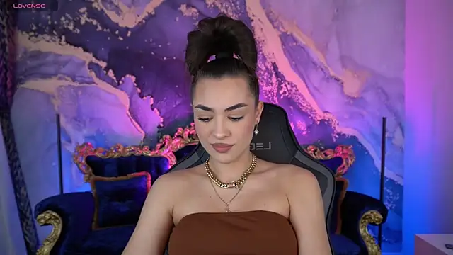 EricaSin online show from November 24, 2025, 7:19 am