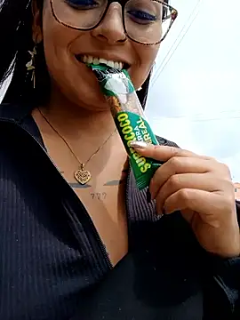 LunaHot 777 online show from September 22, 2025, 6:36 pm