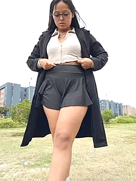 LunaHot 777 online show from October 10, 2025, 6:42 pm