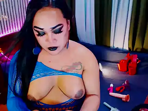 Snapshot of CumFactoryLuna chatting on February 12, 2026, 1:27 am CumFactoryLuna online show from February 12, 2026, 1:27 am