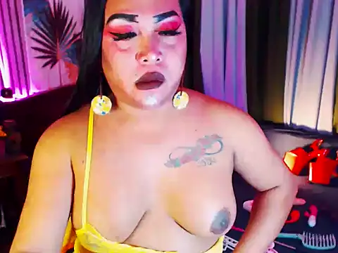 Snapshot of CumFactoryLuna chatting on March 22, 2026, 1:31 am CumFactoryLuna online show from March 22, 2026, 1:31 am