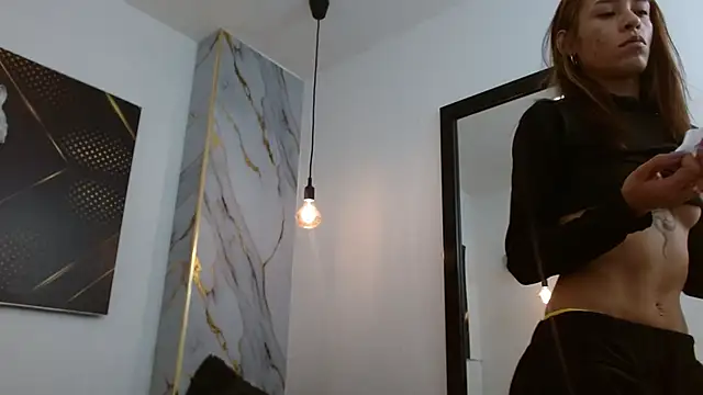 HannaHot 69 online show from February 13, 2026, 12:38 pm